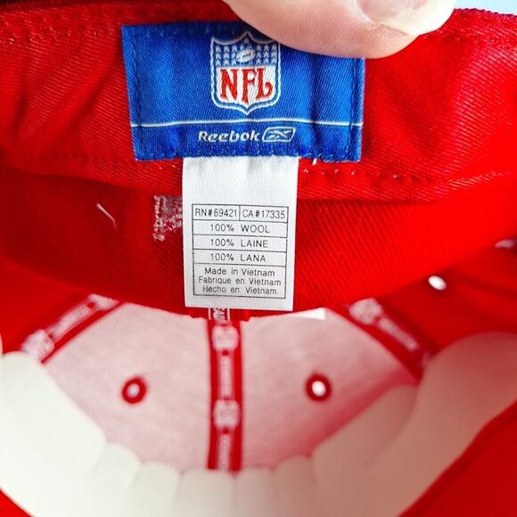 Atlanta Falcons Hat Fitted Size 7 7/8 Red On Red Logo Reebok NFL Dirty Birds - Picture 10 of 10